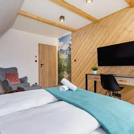Luxury Salwatoriańska Mountain View By Renters Prestige