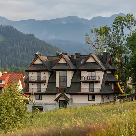 Luxury Salwatorianska Mountain View By Renters Prestige דירה